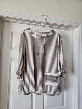 Multiples Taupe and White Striped Pullover Tunic with Pocket, Size Medium,
